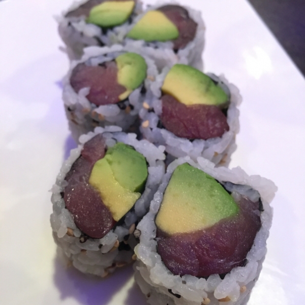 #tuna #avocado #sushi #japanese