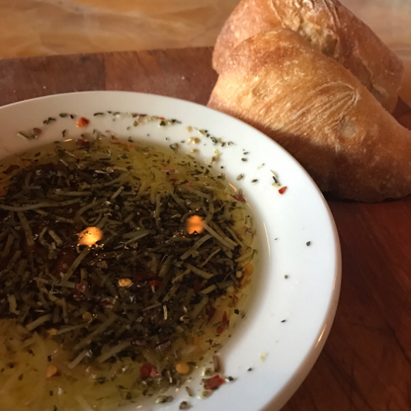 Starter: somewhat of a weak tasting olive oil. Maybe better not have.